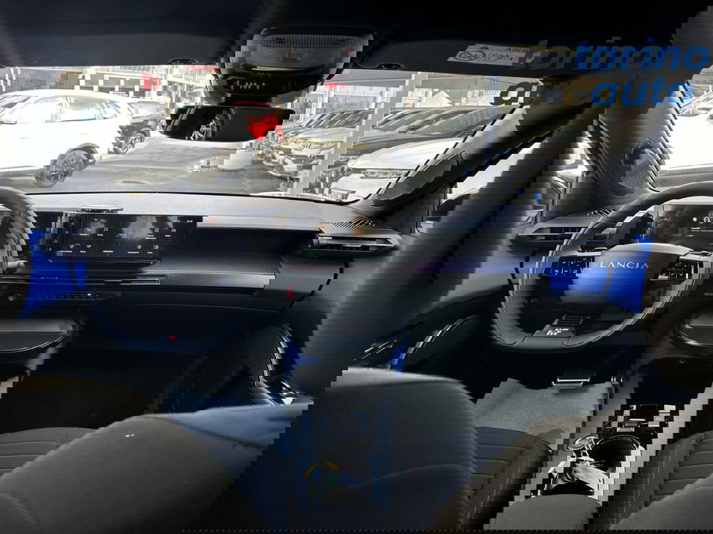 Lancia Ypsilon nuova a Torino (14)