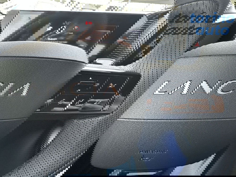 Lancia Ypsilon nuova a Torino (19)