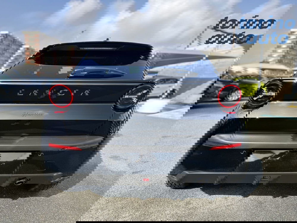 Lancia Ypsilon nuova a Torino (6)