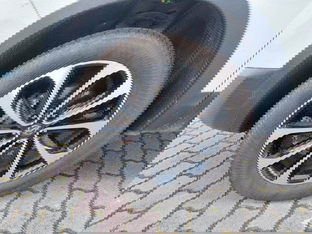 Nissan Qashqai usata a Pavia (14)