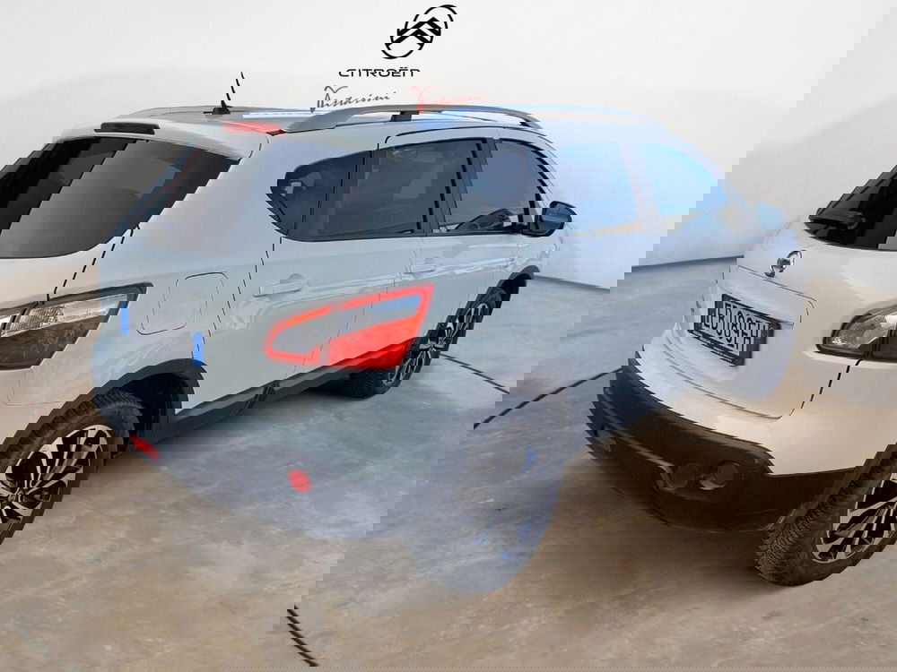 Nissan Qashqai usata a Pavia (2)