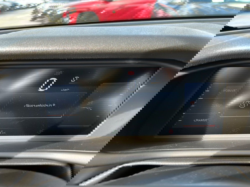 Jeep Avenger nuova a Roma (15)