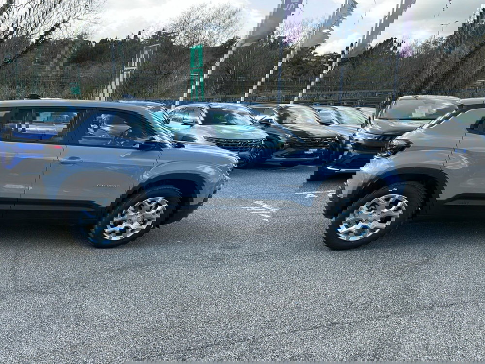 Jeep Avenger nuova a Roma (6)