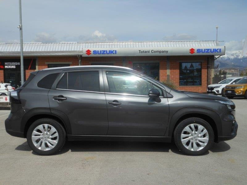 Suzuki S-Cross nuova a L'Aquila (5)