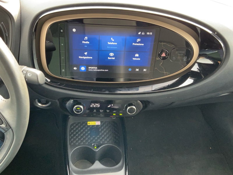 Toyota Aygo X usata a Reggio Calabria (12)
