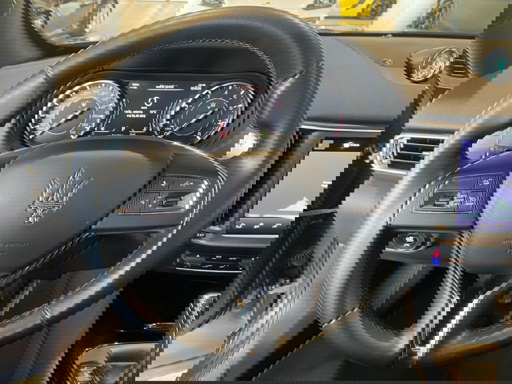 Maserati Levante usata a Firenze (16)