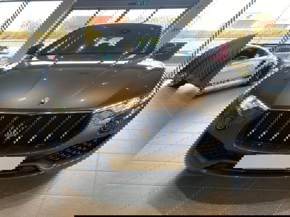 Maserati Levante usata a Firenze (2)