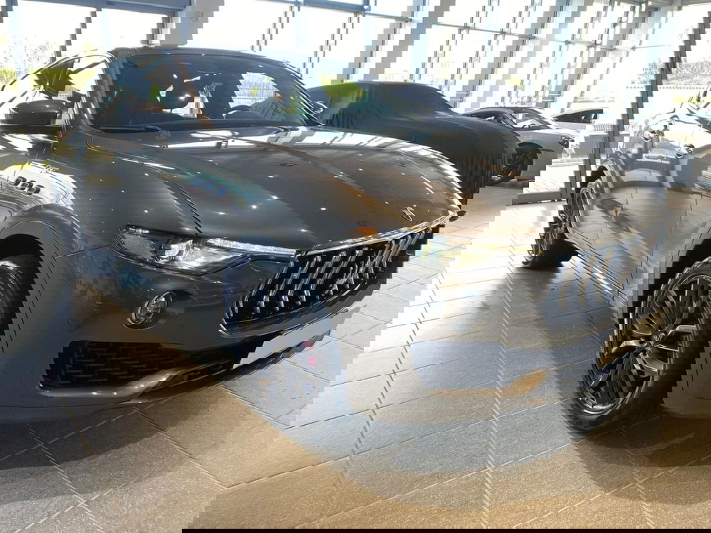 Maserati Levante usata a Firenze (4)