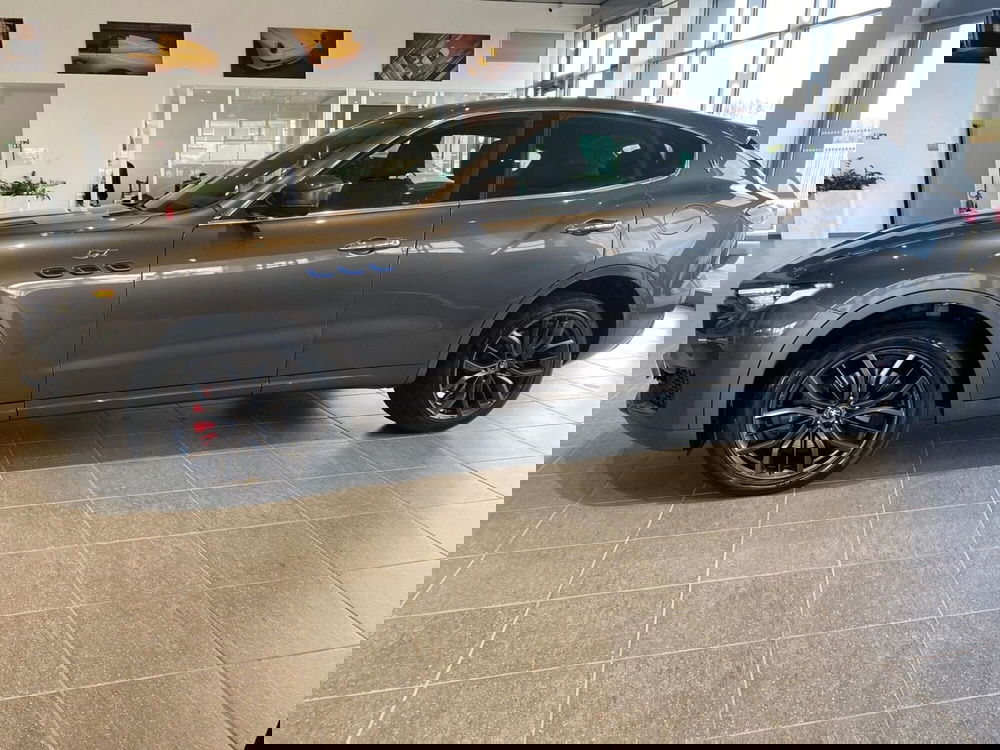 Maserati Levante usata a Firenze (8)