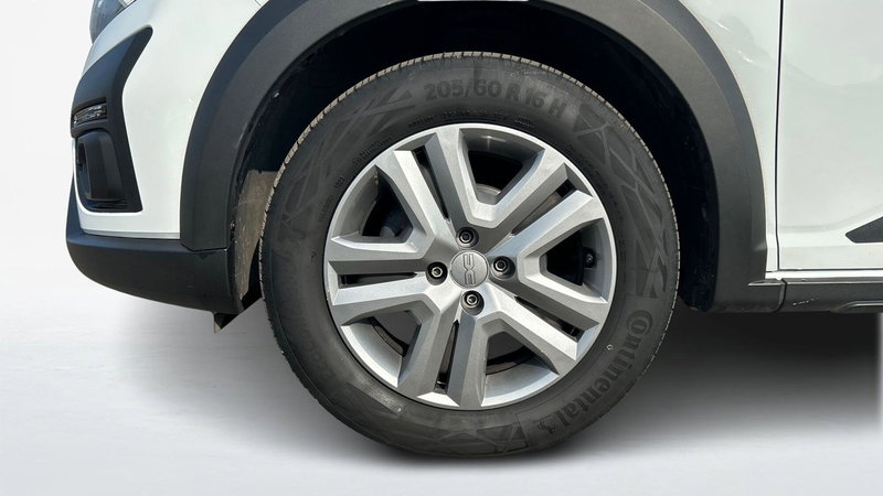 Dacia Sandero usata a Padova (12)