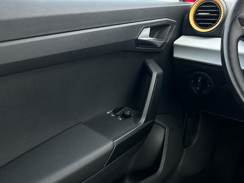 SEAT Ibiza usata a Roma (14)