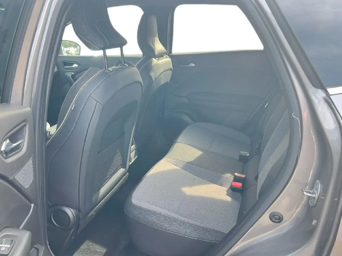 Renault Symbioz usata a Roma (11)