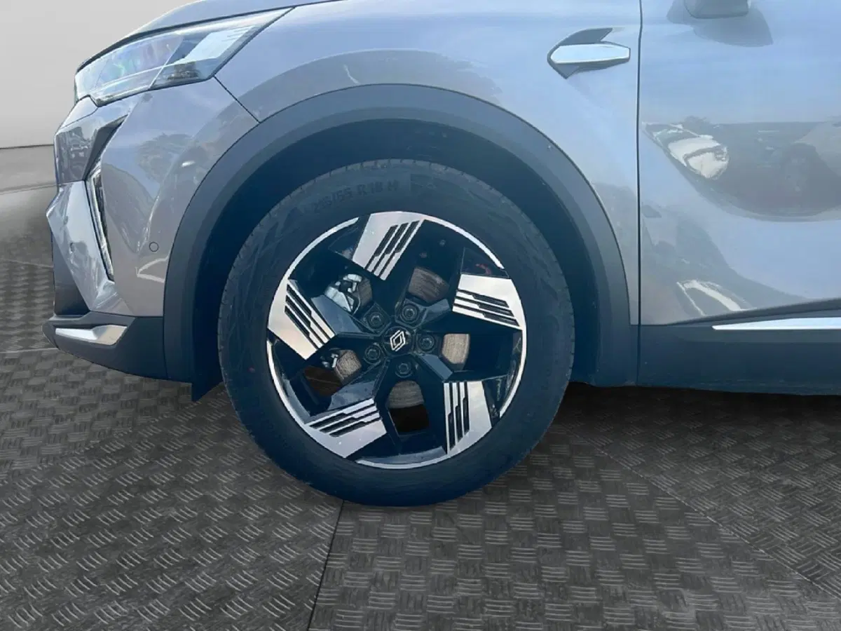 Renault Symbioz usata a Roma (9)