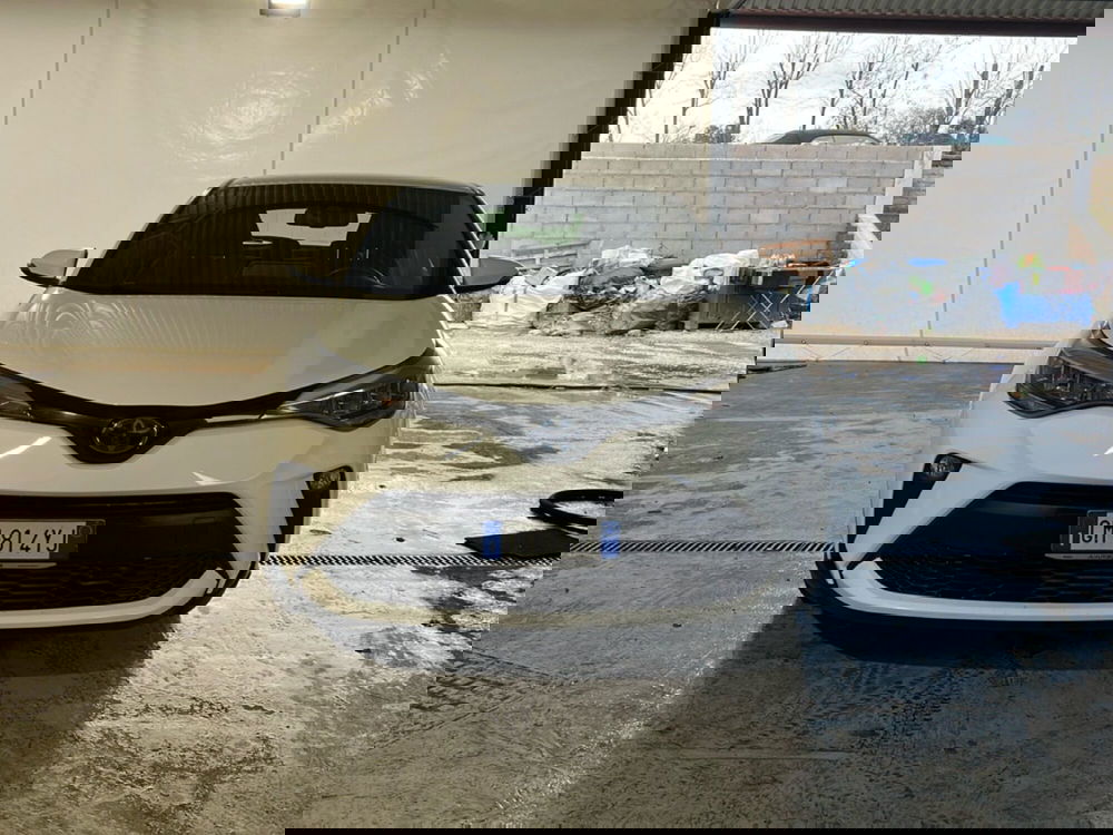 Toyota Toyota C-HR usata a Roma (8)