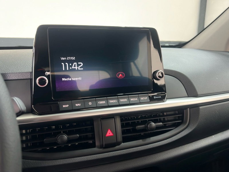 Kia Picanto nuova a Roma (18)