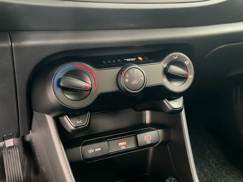 Kia Picanto nuova a Roma (19)