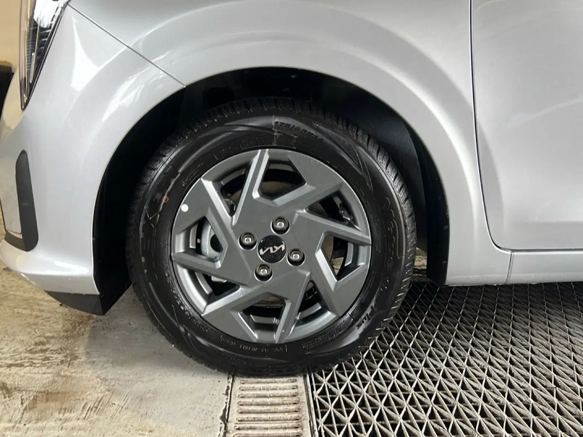 Kia Picanto nuova a Roma (9)
