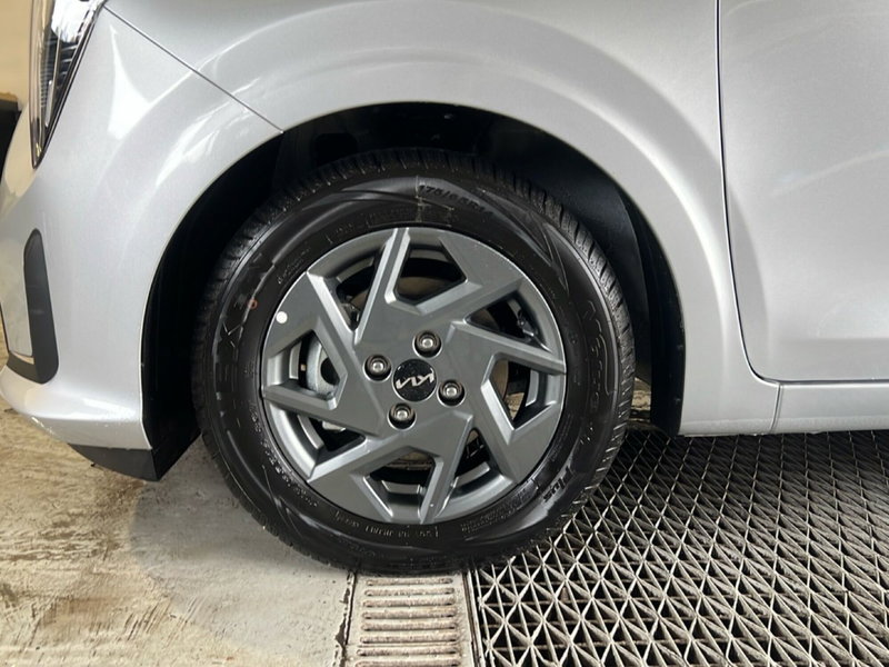 Kia Picanto nuova a Roma (9)