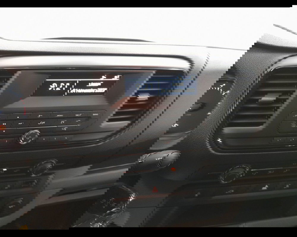 Opel Vivaro Furgone usata a Alessandria (8)