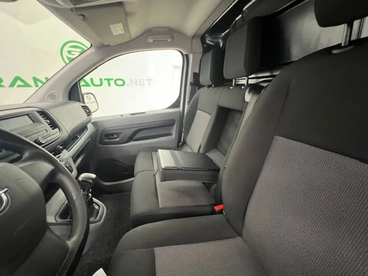 Opel Vivaro Furgone usata a Alessandria (12)