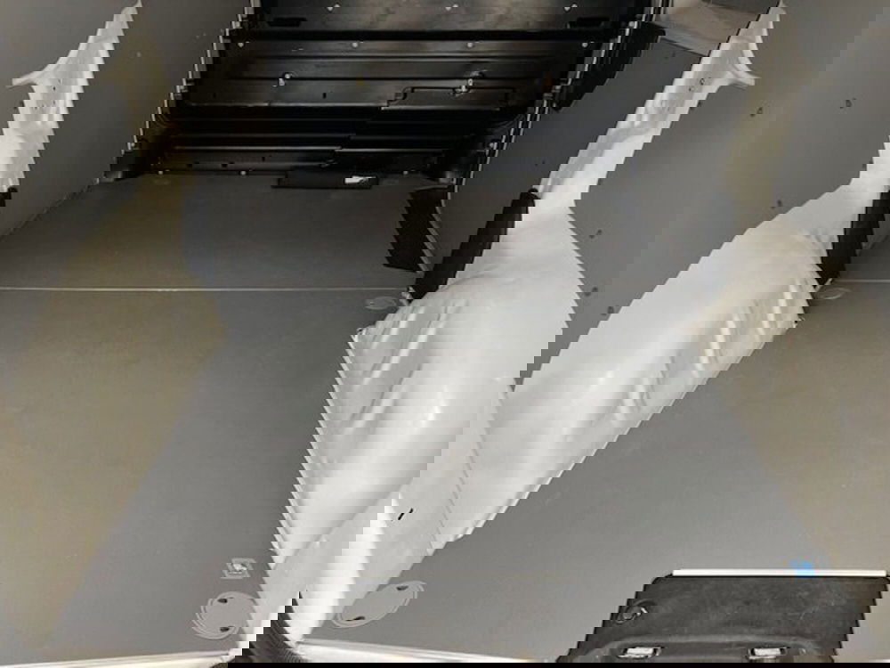 Opel Vivaro Furgone usata a Alessandria (18)