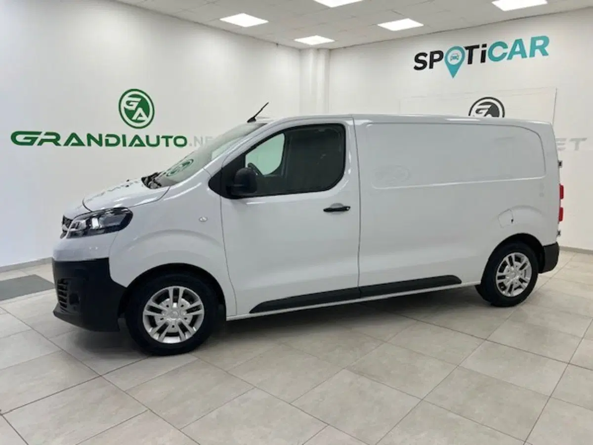 Opel Vivaro Furgone usata a Alessandria (2)