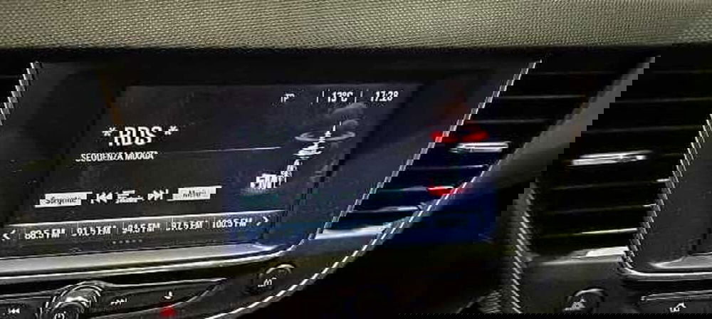 Opel Crossland X usata a Viterbo (13)