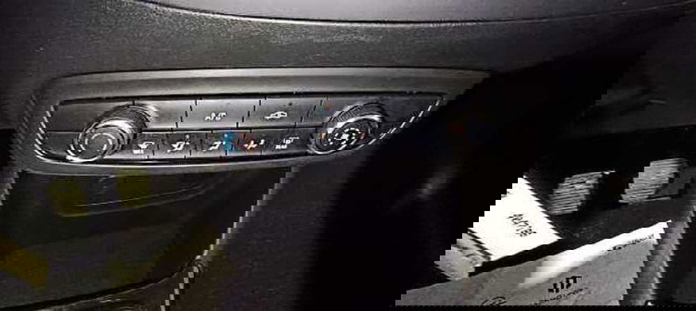 Opel Crossland X usata a Viterbo (14)