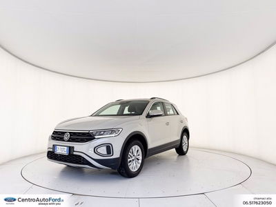 Volkswagen T-Roc 1.5 tsi Life del 2025 usata a Albano Laziale