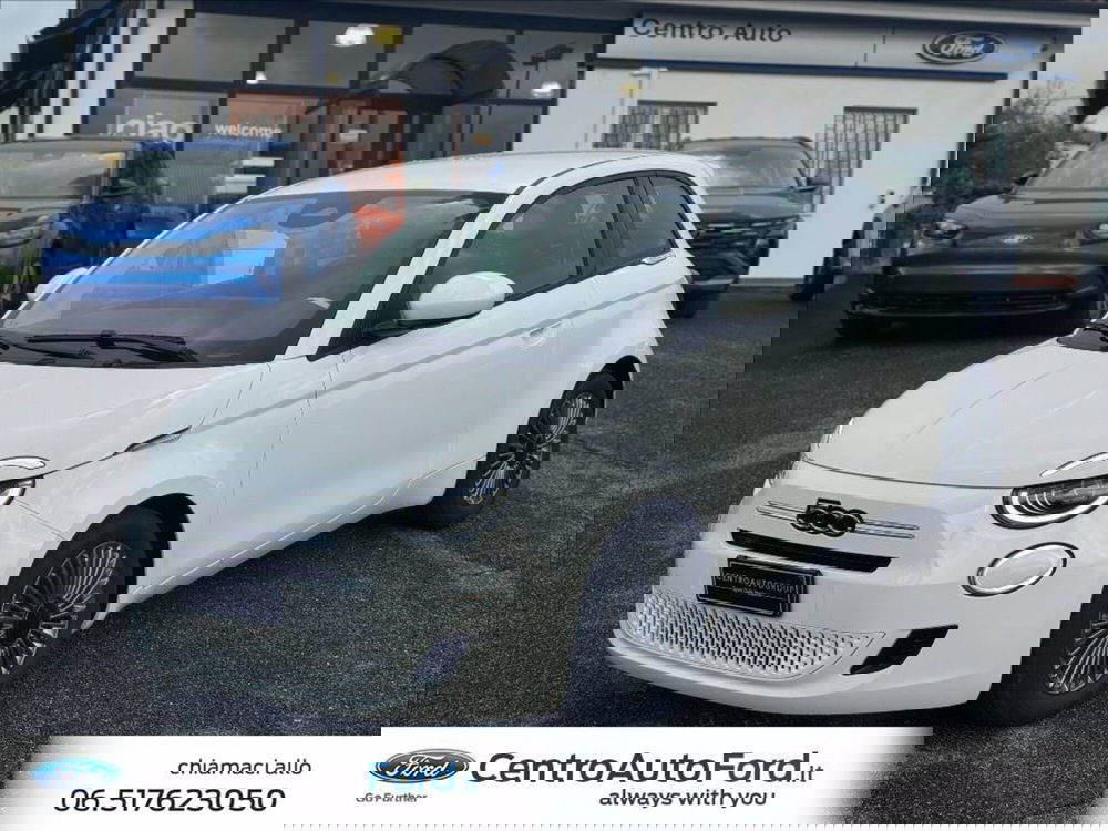 Fiat 500 nuova a Roma (2)