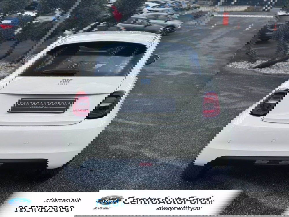 Fiat 500 nuova a Roma (4)