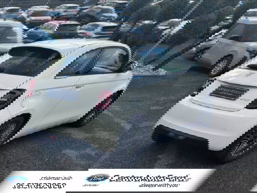 Fiat 500 nuova a Roma (5)