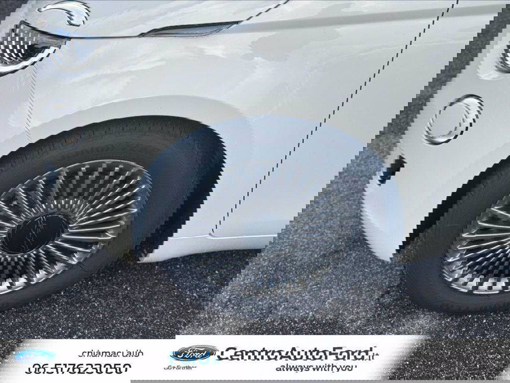 Fiat 500 nuova a Roma (8)