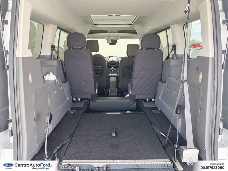 Ford Tourneo Connect usata a Roma (10)