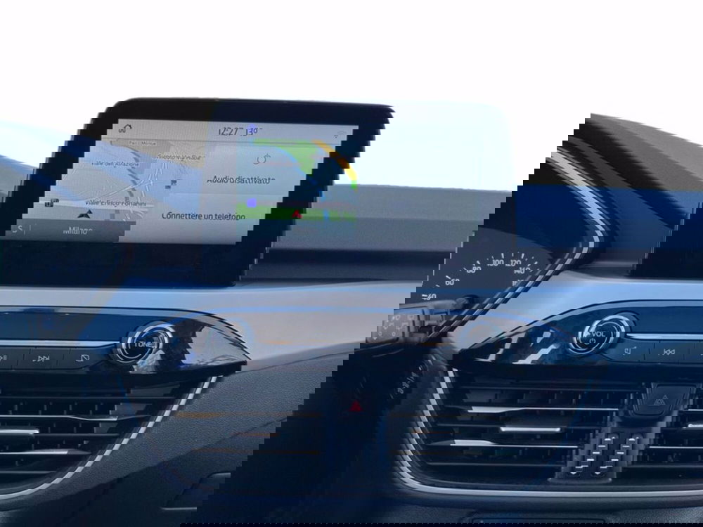 Ford Kuga usata a Milano (14)