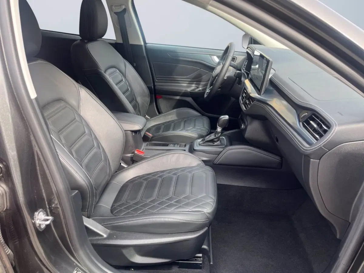 Ford Focus Station Wagon usata a Milano (15)