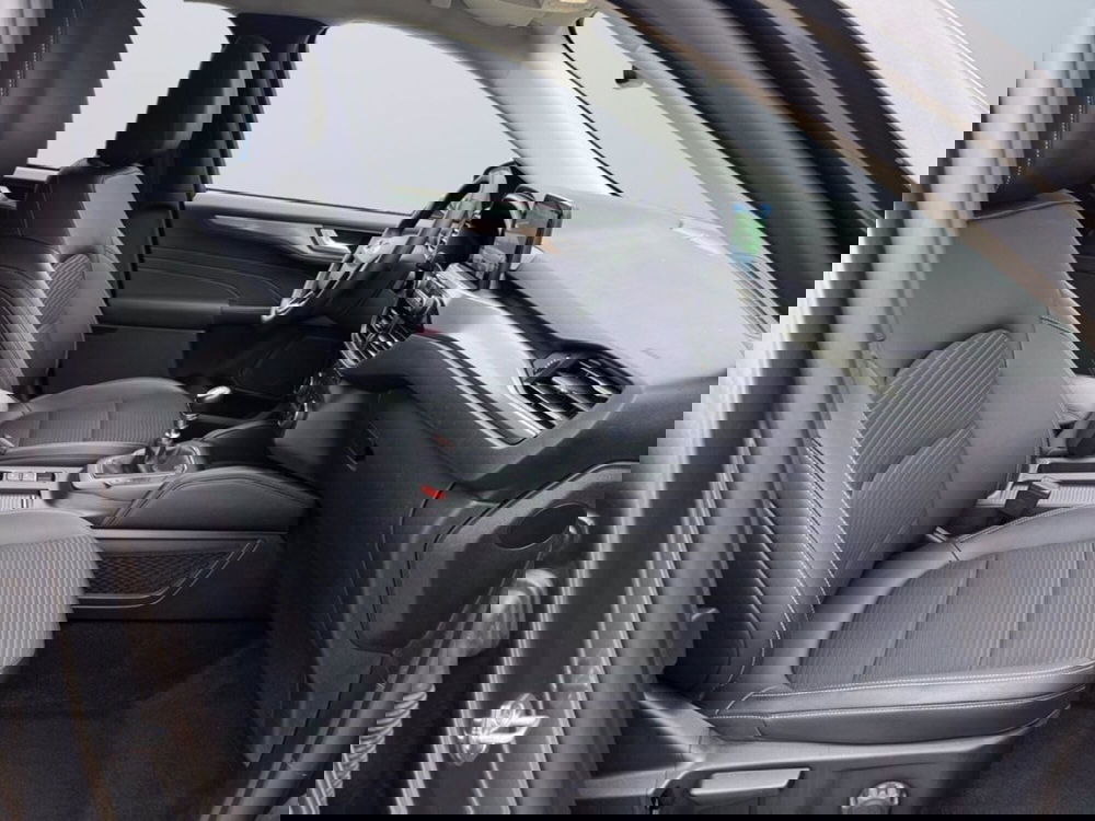 Ford Kuga usata a Milano (11)