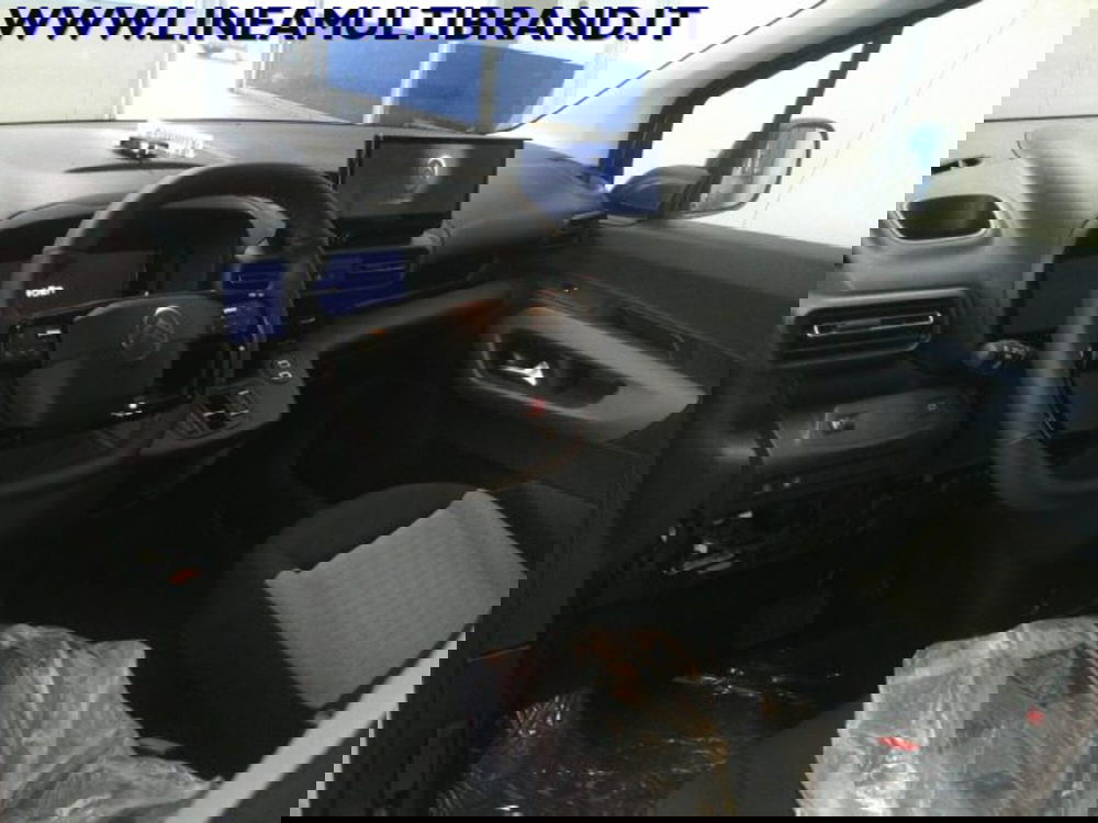 Citroen Berlingo nuova a Piacenza (5)