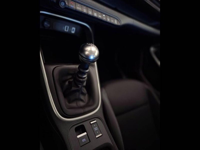 Jeep Avenger usata a Torino (9)