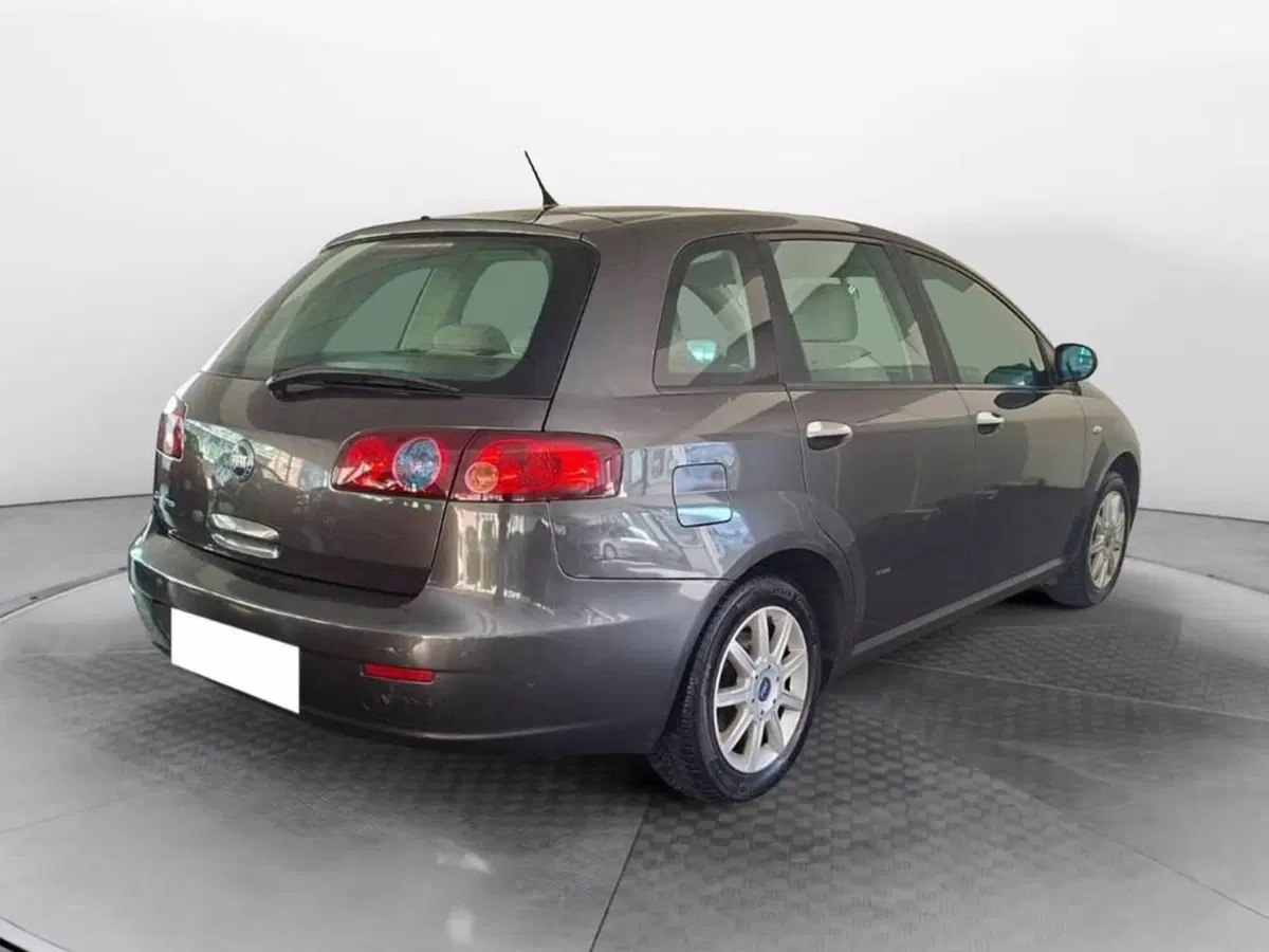 Fiat Croma usata a Torino (4)