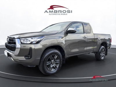 Toyota Hilux 2.D-4D 4WD 2 porte Extra Cab Lounge del 2022 usata a Corciano