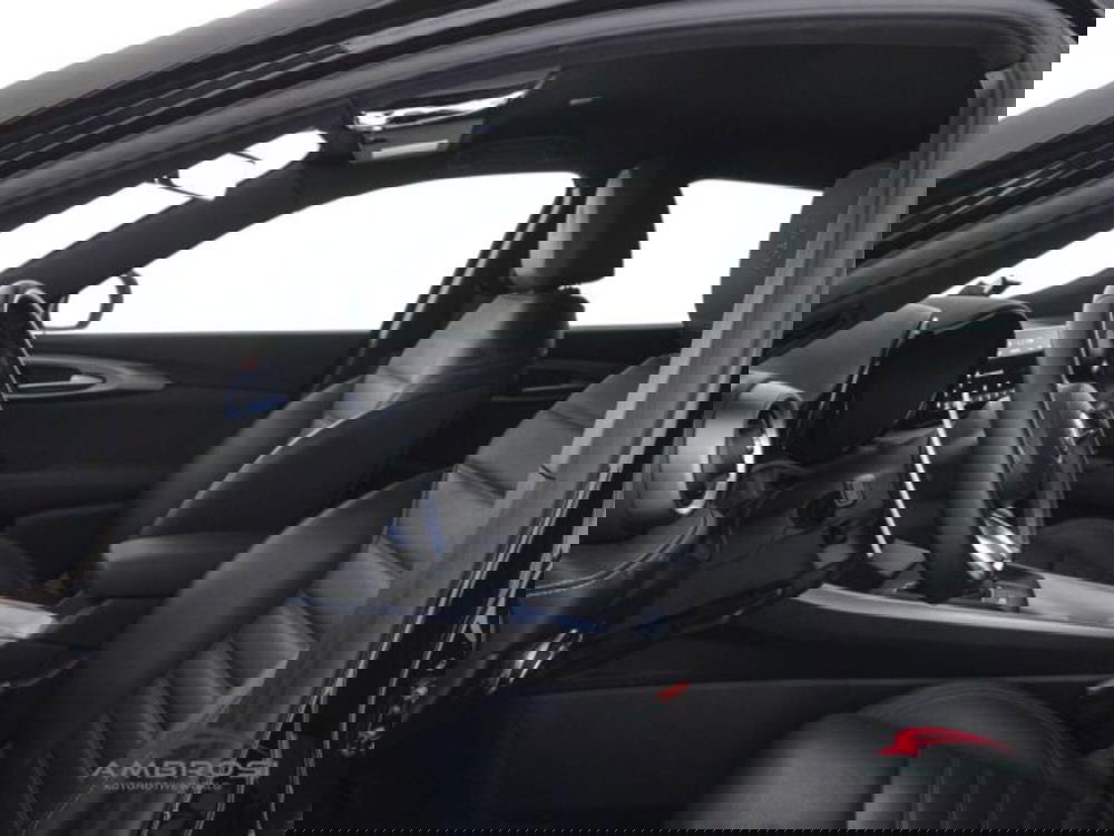 Alfa Romeo Tonale usata a Perugia (9)