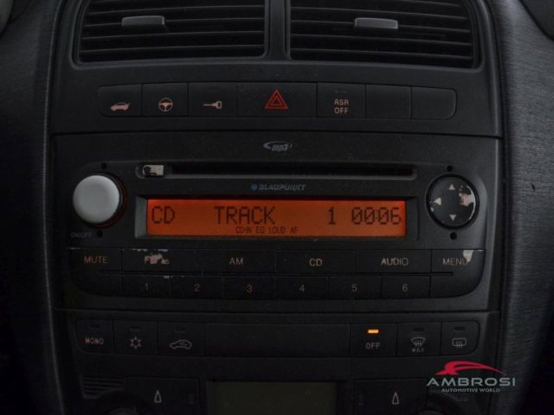 Fiat Grande Punto usata a Perugia (15)