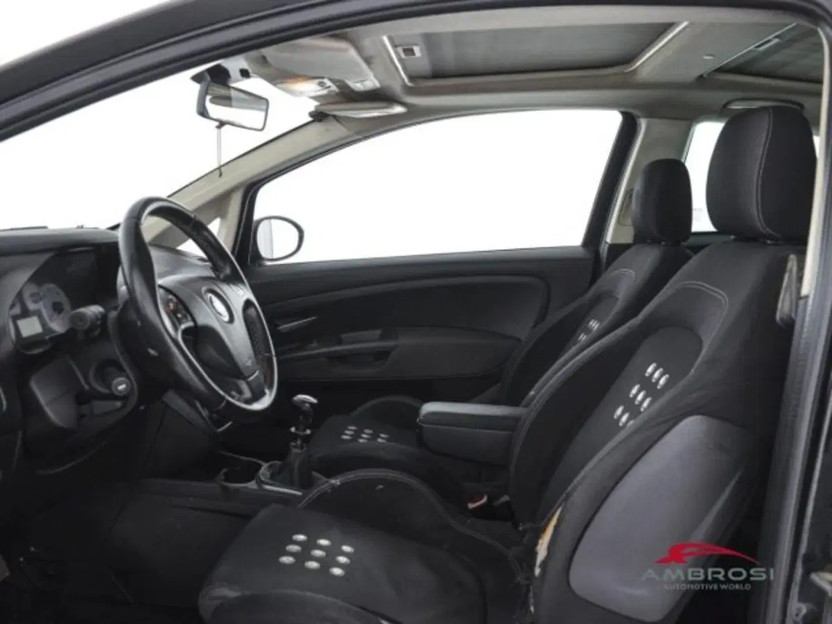 Fiat Grande Punto usata a Perugia (9)