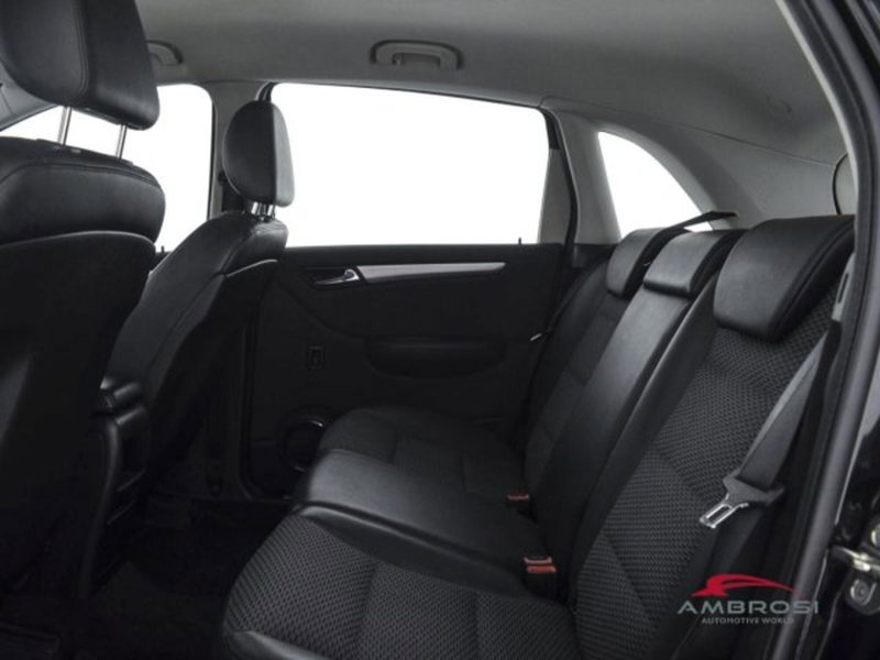 Mercedes-Benz Classe B usata a Perugia (10)