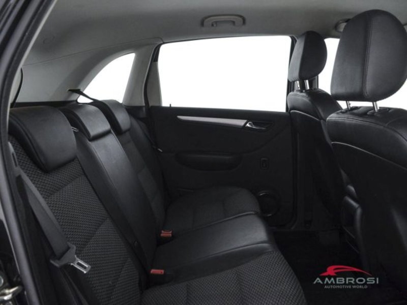 Mercedes-Benz Classe B usata a Perugia (11)