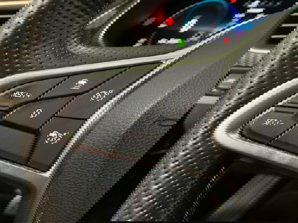 Renault Arkana usata a Como (17)