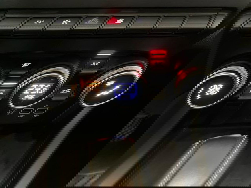 Renault Arkana usata a Como (19)