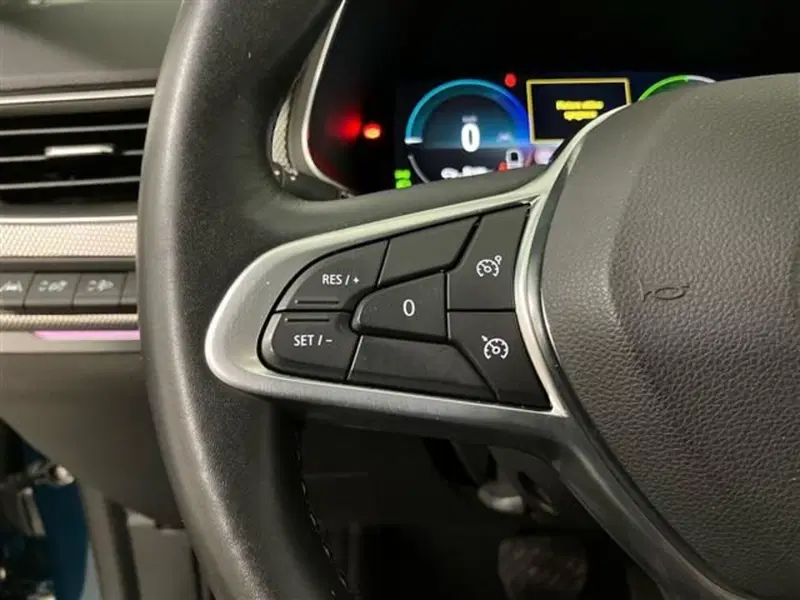 Renault Arkana usata a Como (17)