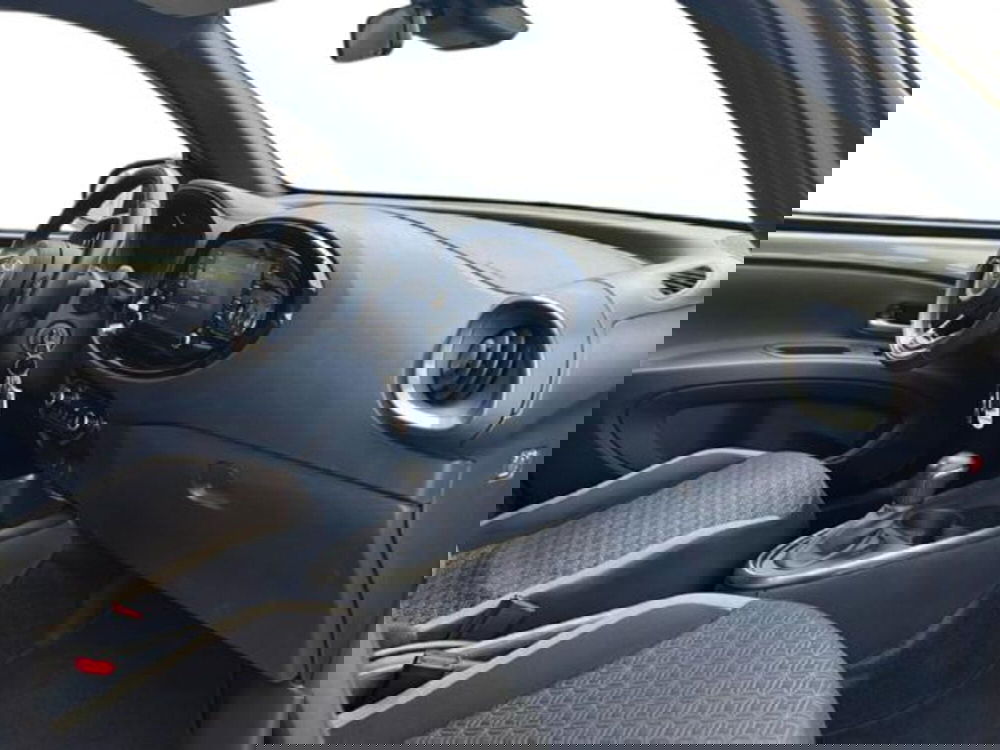 Toyota Aygo X usata a Vercelli (6)